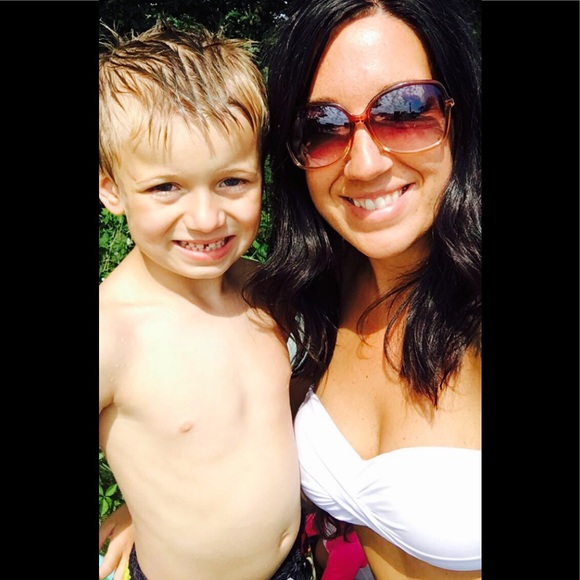 Meet your Posher, Ashley - Picture 6 of 6